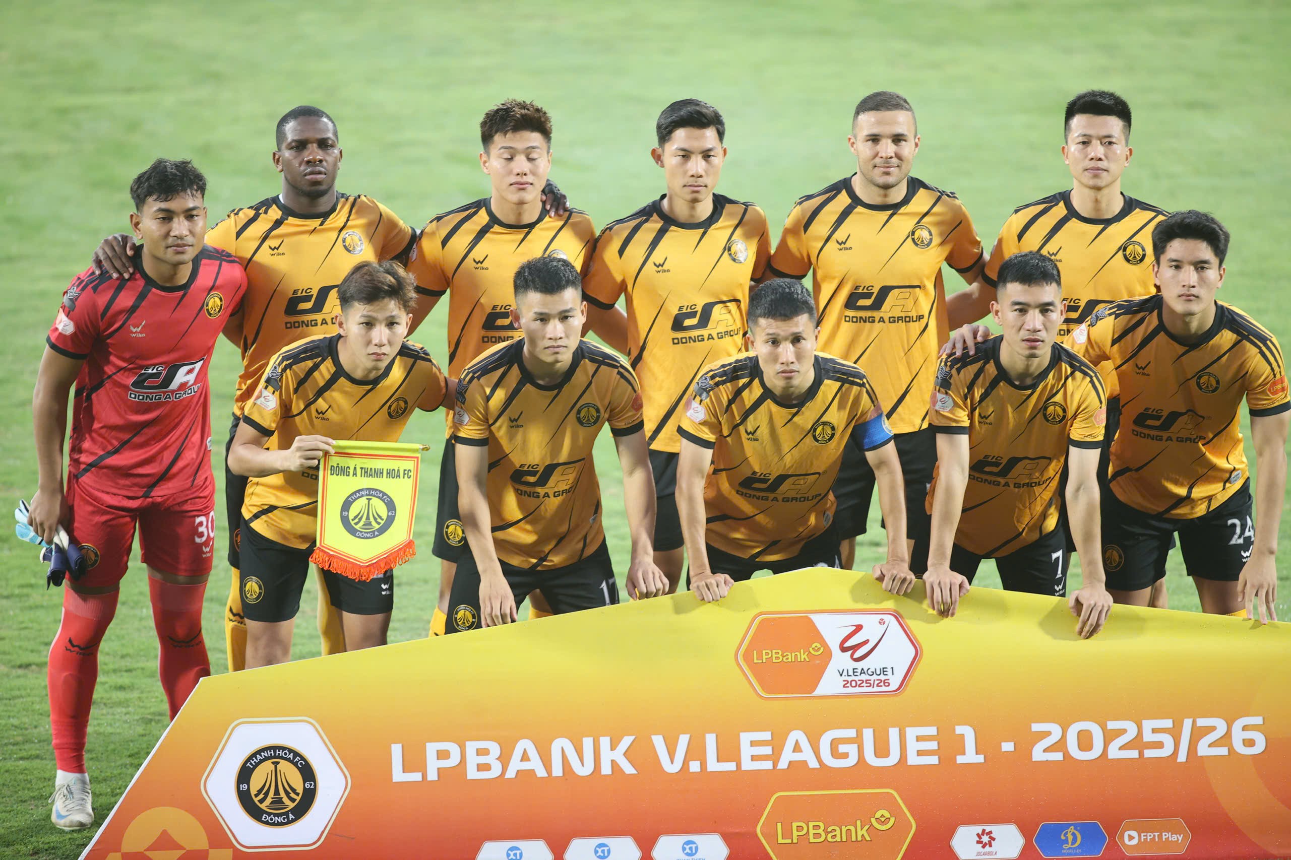 Thanh Hóa đăng ký 7 tân binh sau khi FIFA gỡ lệnh cấm chuyển nhượng