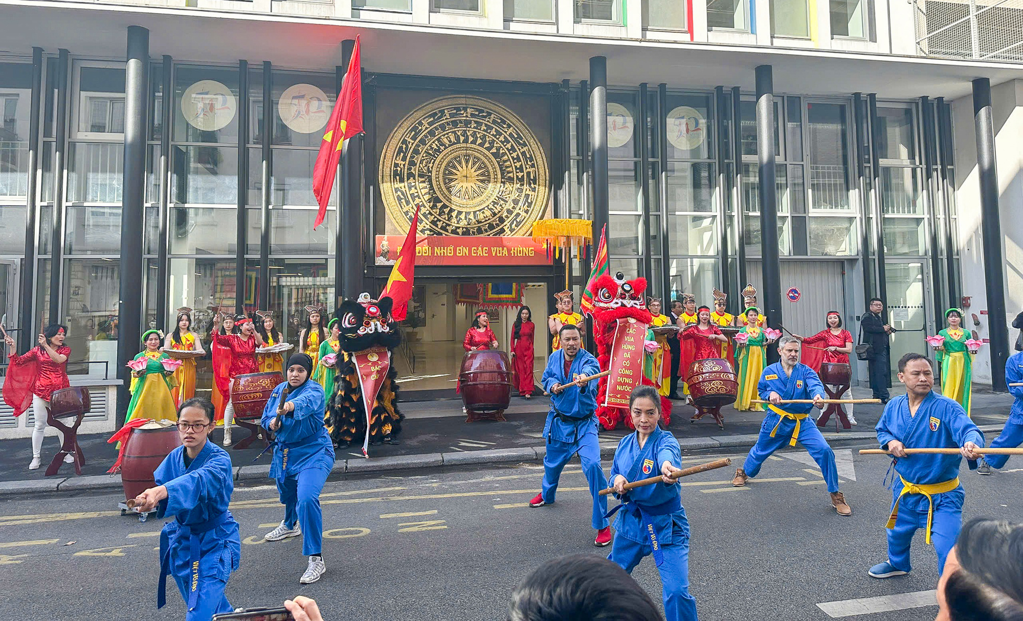 Giỗ Tổ Hùng Vương tại Paris: Kết nối cộng đồng, lan tỏa bản sắc Việt
