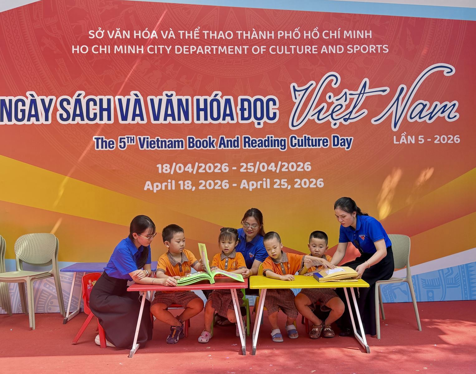 “Đánh thức ký ức Đại thắng 1975 qua không gian sách: Hành trình tri thức giữa lòng thành phố”