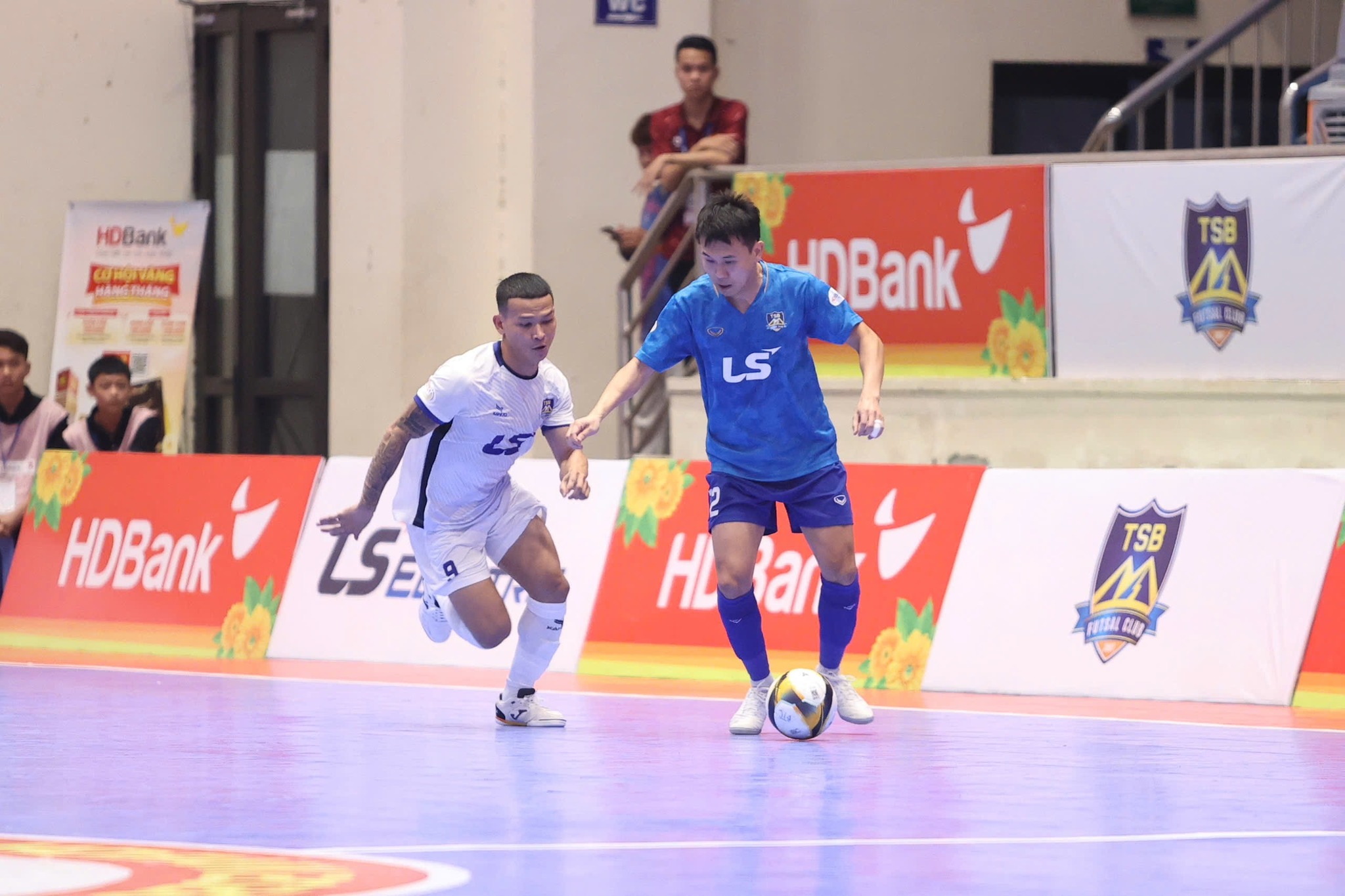 Futsal HDBank VĐQG 2026: Đại chiến nghẹt thở và cuộc đua vô địch bắt đầu nóng lên