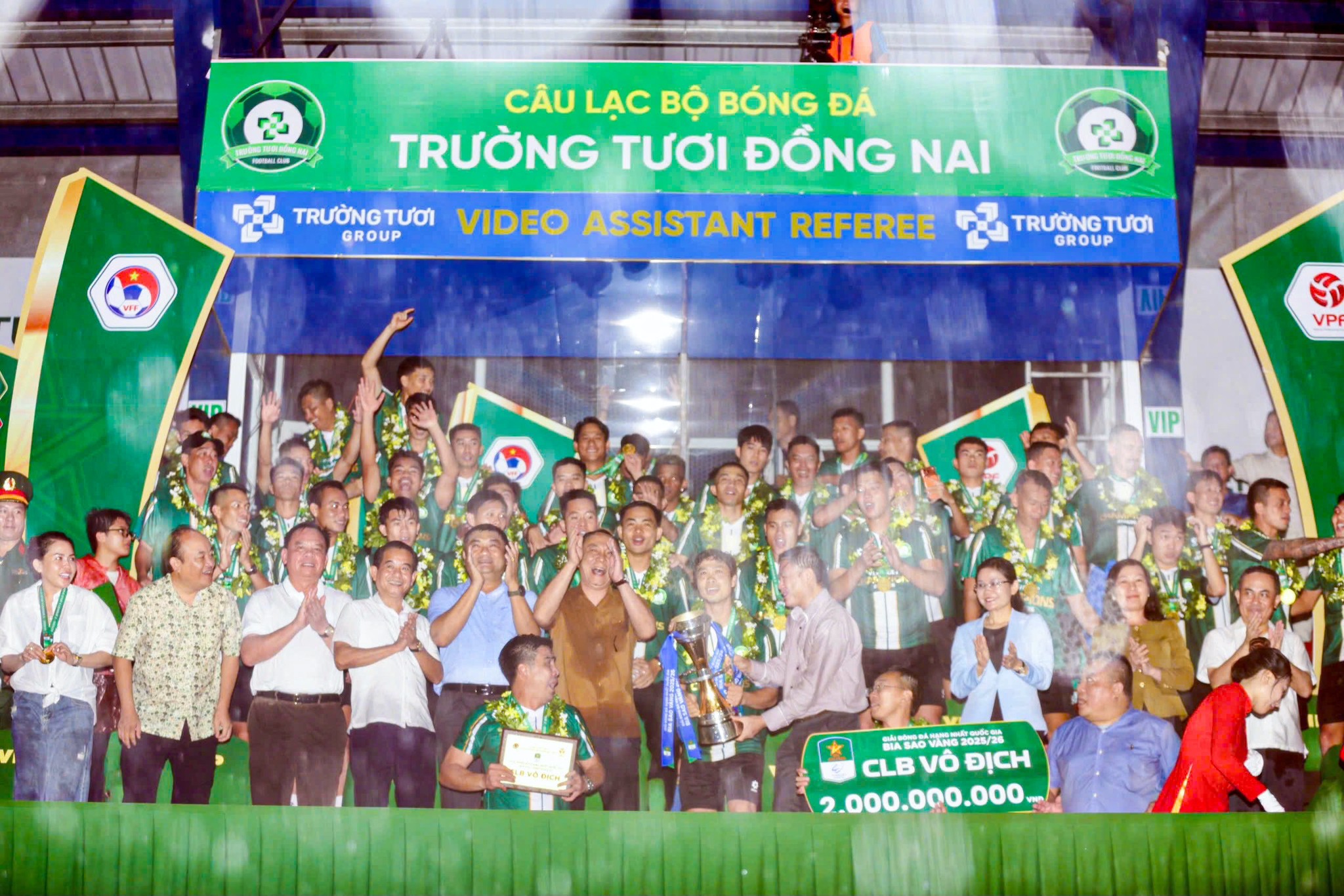 TRƯỜNG TƯƠI ĐỒNG NAI VÔ ĐỊCH SỚM, DẤU MỐC CỦA KHÁT VỌNG VƯƠN TẦM
