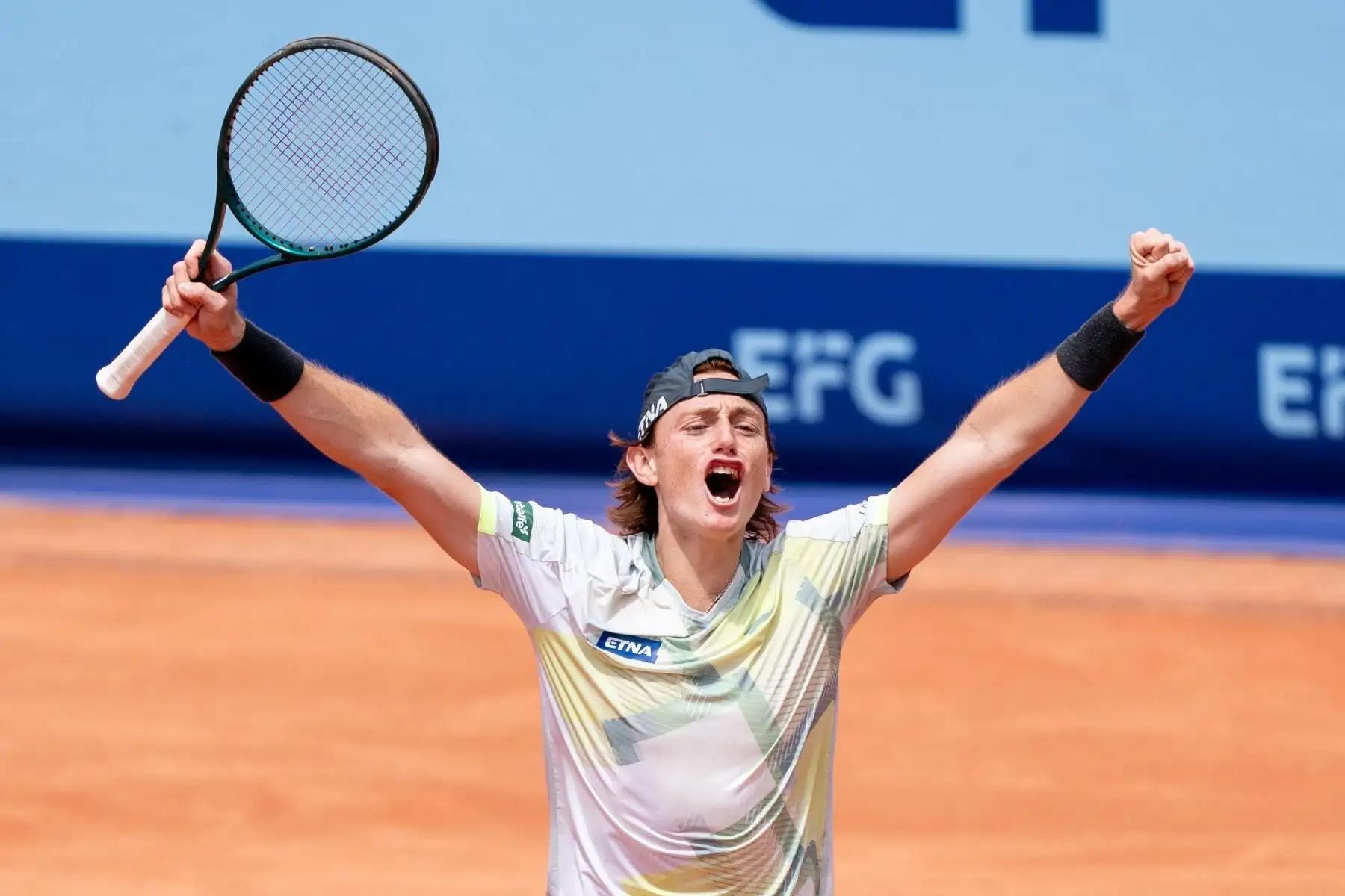 IGNACIO BUSE VÀ KHOẢNH KHẮC ATP BIẾT THÊM MỘT CÁI TÊN MỚI