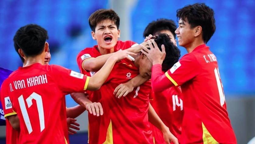 HLV IKEUCHI TRUYỀN LỬA: U19 VIỆT NAM SẴN SÀNG CHO CUỘC ĐUA VƯƠNG QUYỀN ĐÔNG NAM Á