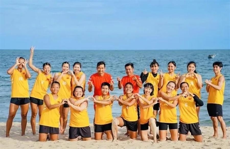 Bóng ném bãi biển nữ Việt Nam thể hiện bản lĩnh trước các cường quốc tại Giải vô địch thế giới 2026