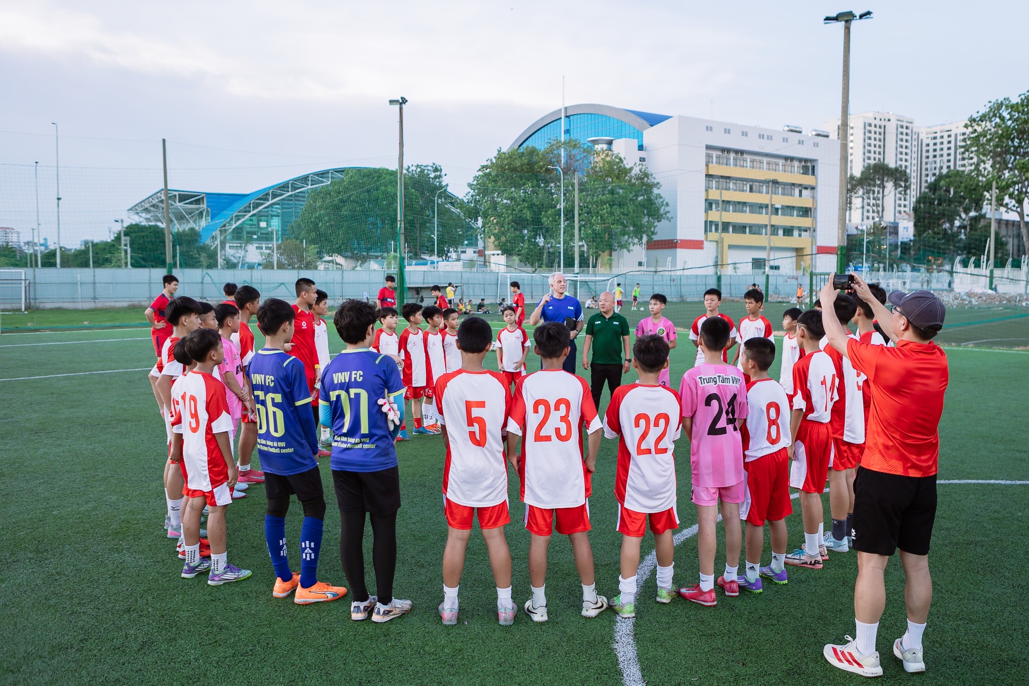 FIFA nhấn mạnh tính công bằng trong tuyển sinh bóng đá trẻ
