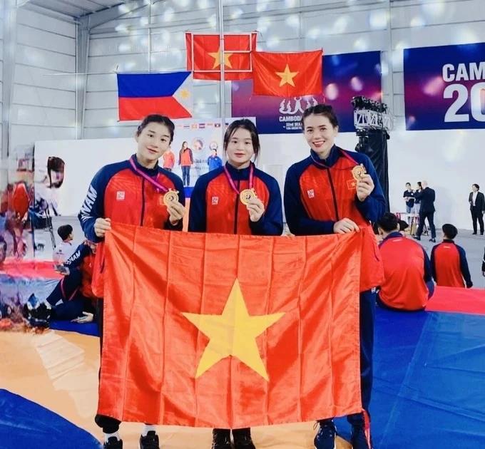 Vật trẻ Việt Nam giành 5 huy chương tại giải vô địch bãi biển châu Á