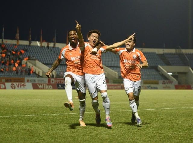 V.League 2025-2026 khép lại: Trật tự mới của bóng đá Việt Nam dần thành hình
