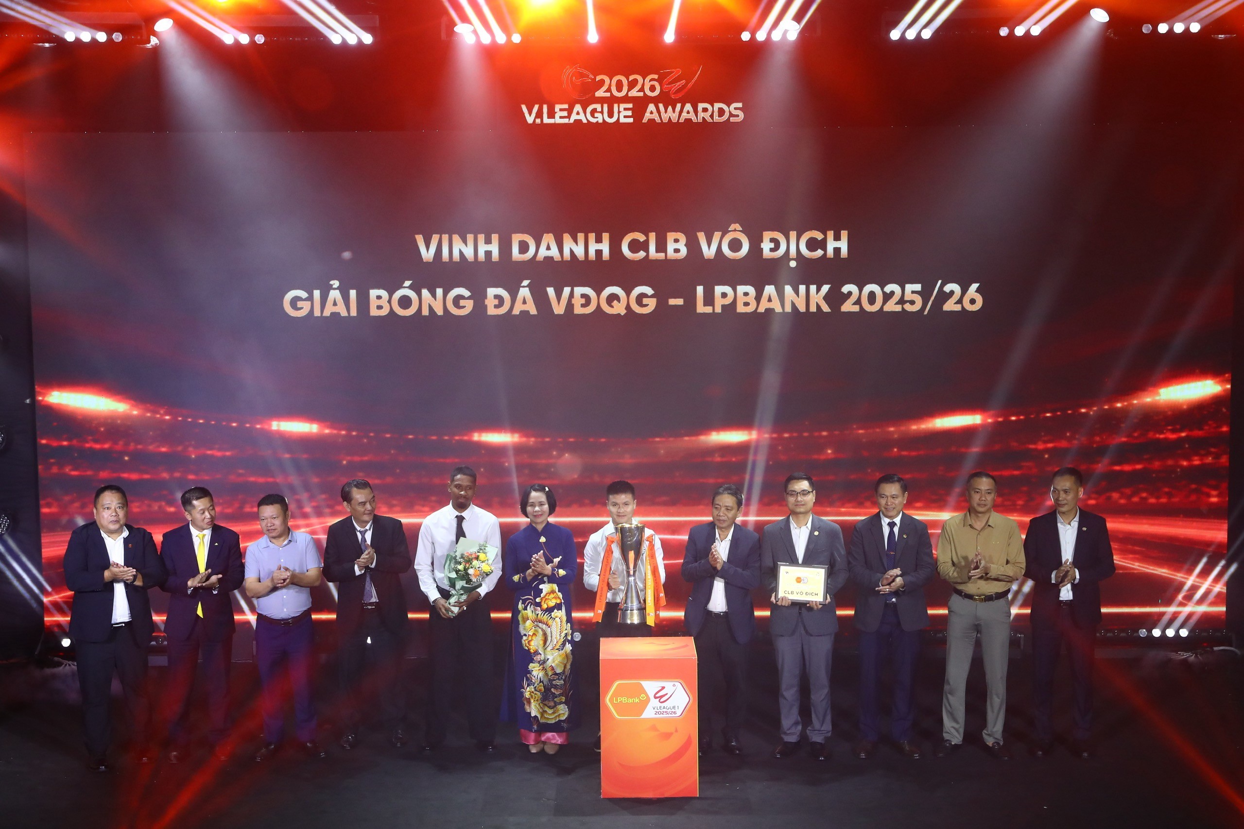 V.League Awards 2026: Công an Hà Nội thống lĩnh mọi danh hiệu