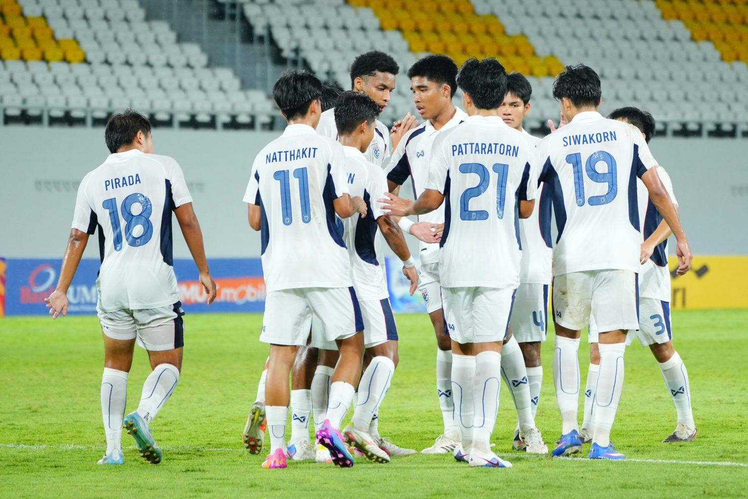 U19 Thái Lan phô diễn sức mạnh, rộng cửa vào bán kết giải U19 Đông Nam Á 2026