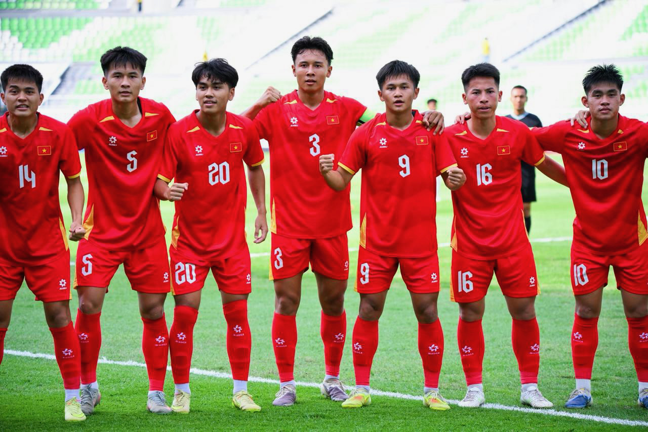 Hoàng Công Hậu là ai? Người hùng mở màn giấc mơ U19 Việt Nam