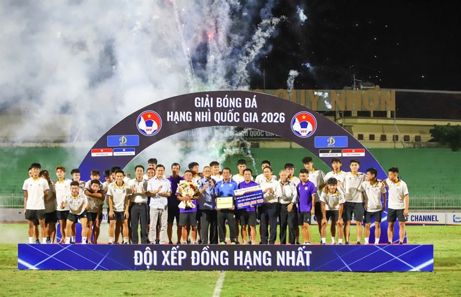 Trẻ Hà Nội và Huế thăng hạng Nhất 2026: Bản lĩnh định đoạt thành công