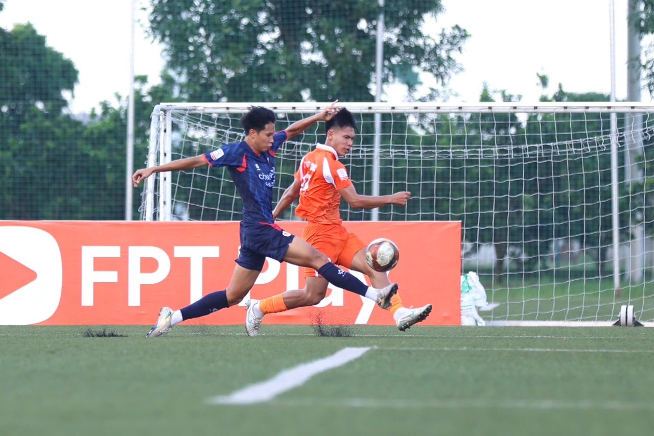 U21 Quốc gia 2026: PVF áp đảo để chiếm ngôi đầu, SHB Đà Nẵng giành chiến thắng nghẹt thở trước Công an Hà Nội