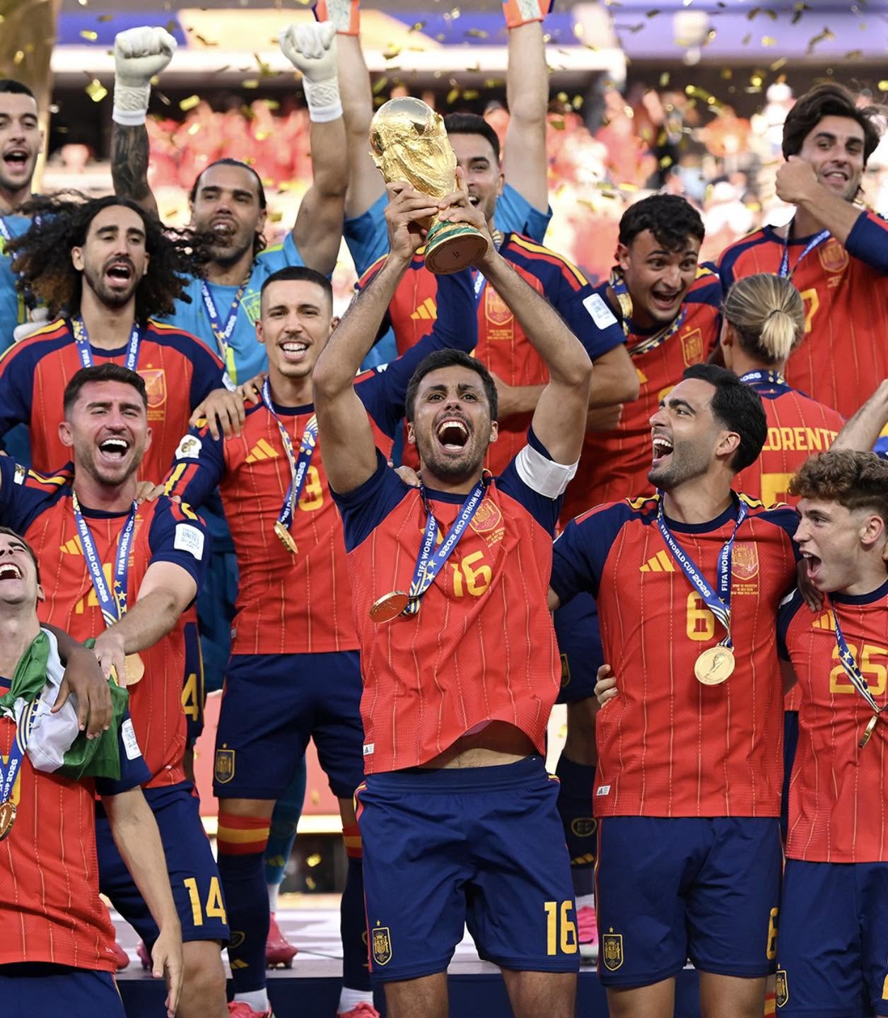 Lionel Messi khép lại hành trình World Cup: Không phải chiếc cúp nào cũng định nghĩa một huyền thoại