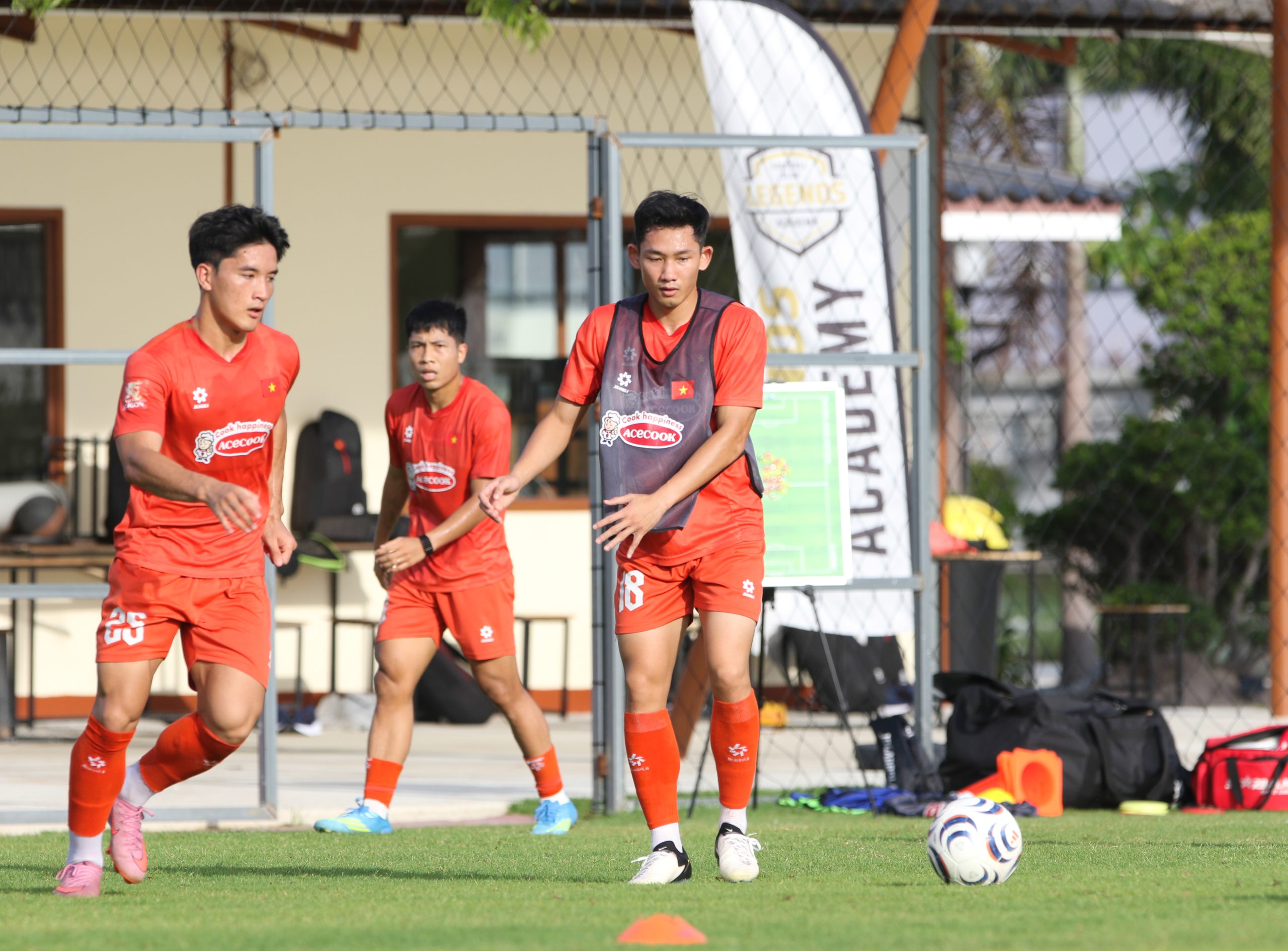 Đội tuyển Việt Nam hoàn thiện chiến thuật tại Chonburi, sẵn sàng bảo vệ ngôi vương ASEAN Championship 2026