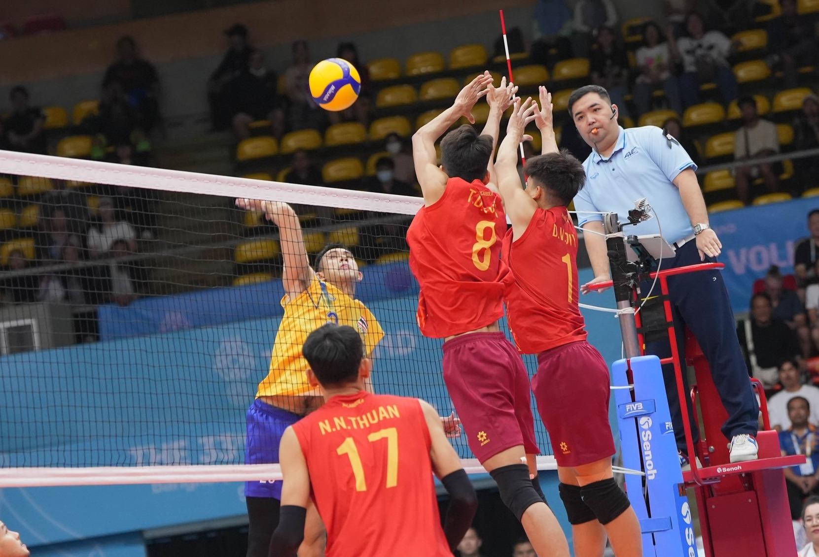 Việt Nam hạ Indonesia ngay tại Jakarta, hiên ngang tiến vào chung kết SEA V.League 2026
