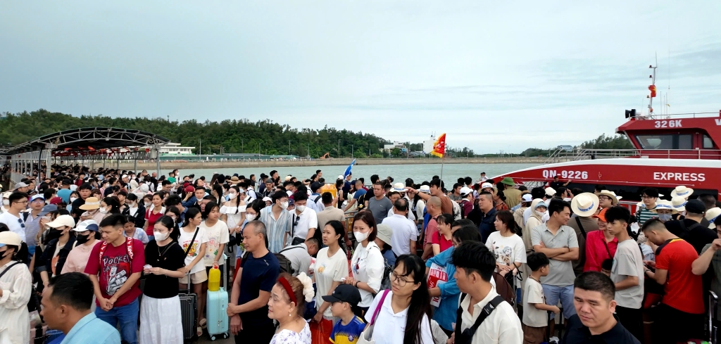 Bộ VHTTDL yêu cầu nâng cao tiêu chuẩn an toàn trong hoạt động du lịch