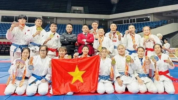 Jujitsu Việt Nam thống trị Đông Nam Á với 120 HCV