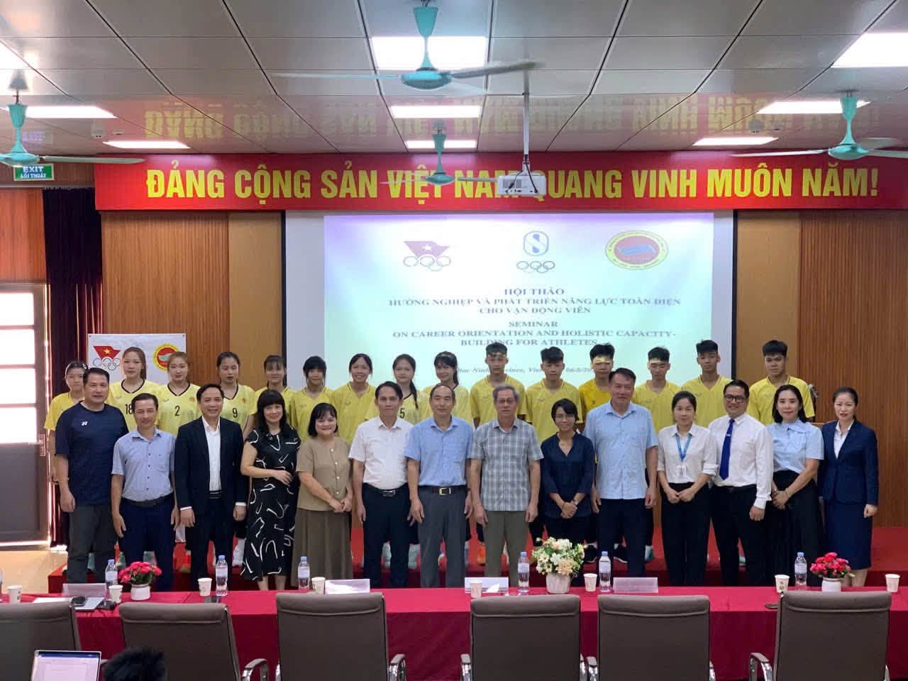 Hướng nghiệp cho vận động viên: Bước chuẩn bị quan trọng để kiến tạo tương lai sau sự nghiệp thi đấu