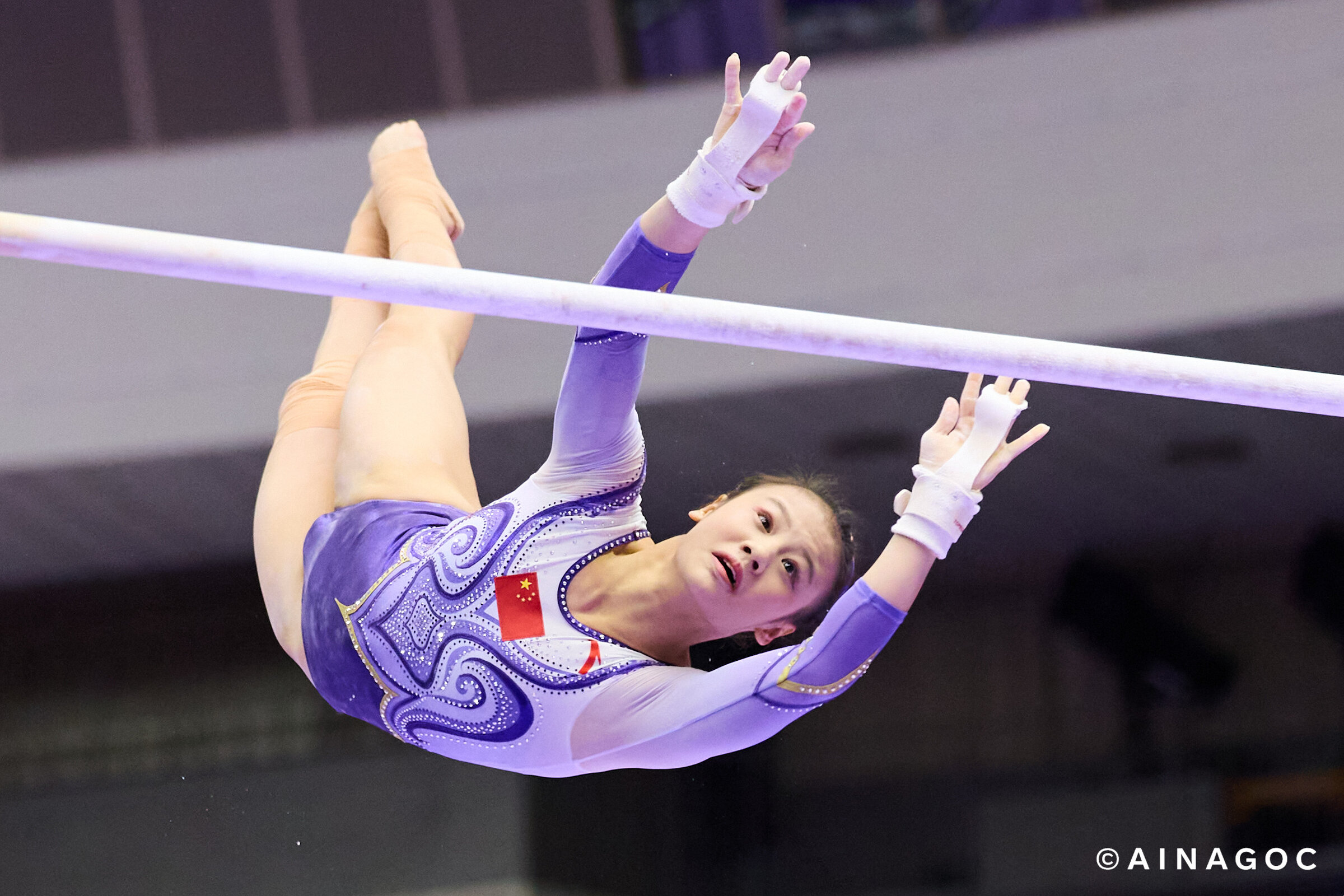 Qiu Qiyuan tỏa sáng trên xà lệch, giành HCV ASIAD 20