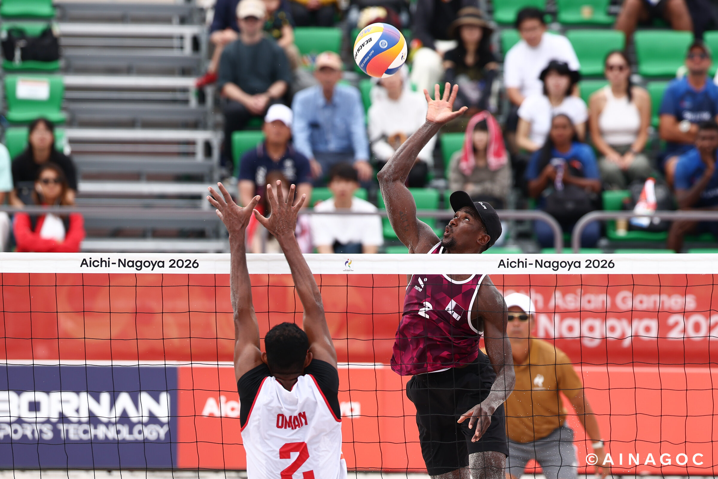 Qatar vượt Oman 2-0, đứng đầu bảng A bóng chuyền bãi biển Asian Games 2026