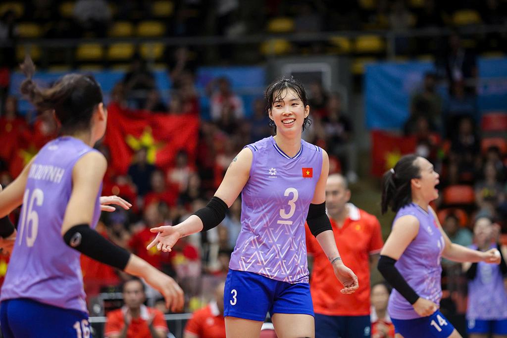 Bóng chuyền nữ Việt Nam khởi đầu ASIAD 20 bằng chiến thắng áp đảo