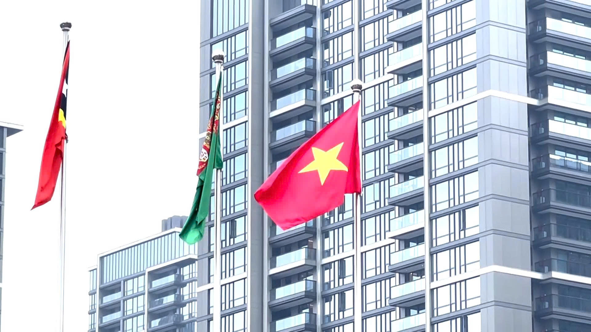 ASIAD 20: Quốc kỳ Việt Nam tung bay tại Aichi-Nagoya