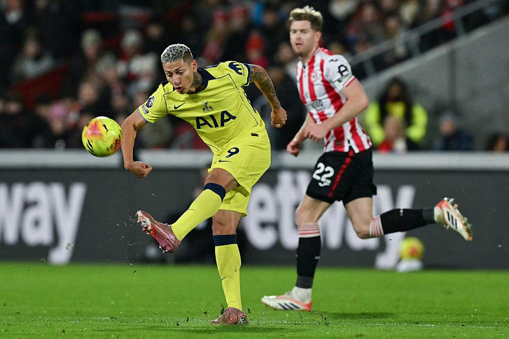 Richarlison bị Tottenham gạch tên, cánh cửa rời London mở rộng