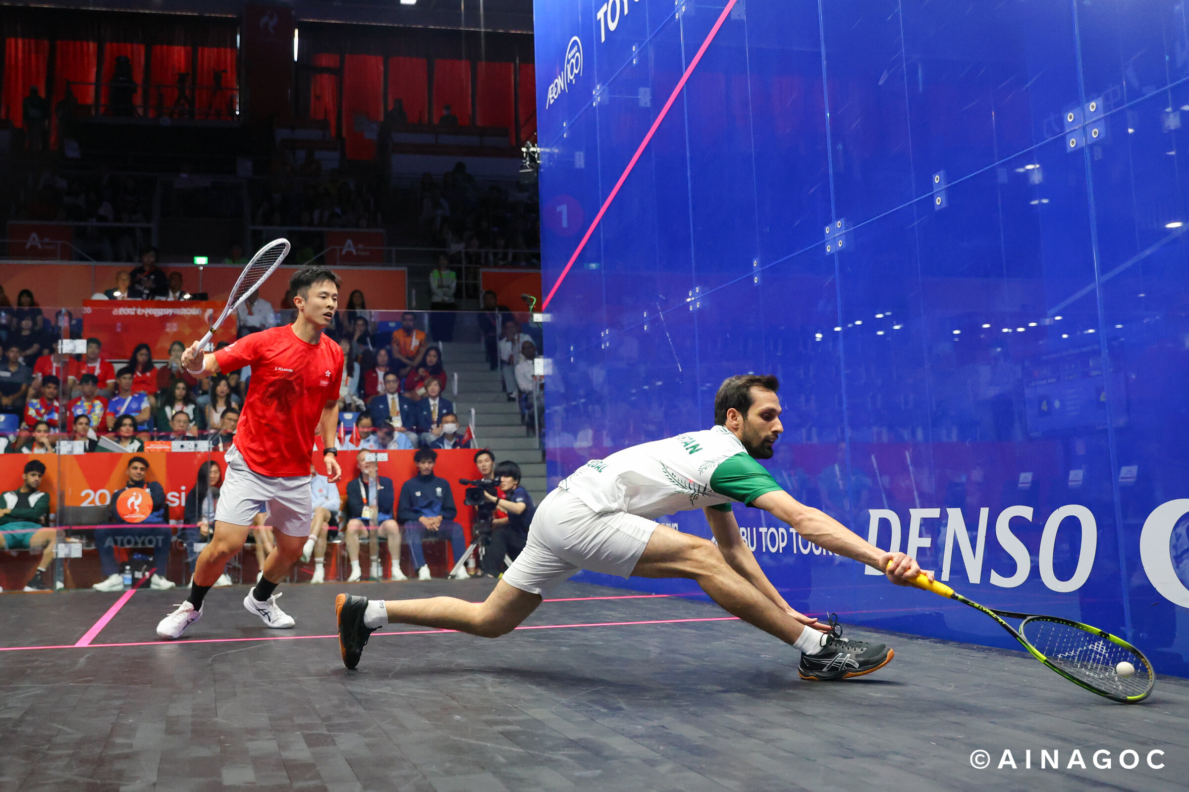 Nasir Iqbal ngược dòng nghẹt thở, Pakistan giành vé chung kết squash Asian Games 2026