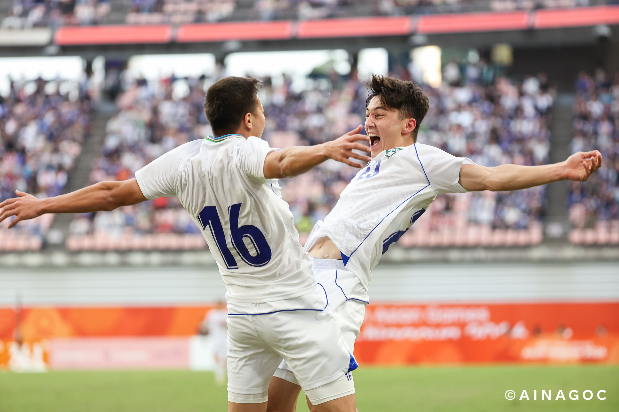 Trung Quốc tạo dấu ấn với tấm HCĐ bóng đá nam tại Aichi-Nagoya 2026