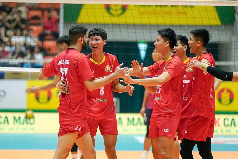 Công an TP.HCM thắng derby 3-1: Bản lĩnh lên tiếng ở thời điểm quyết định