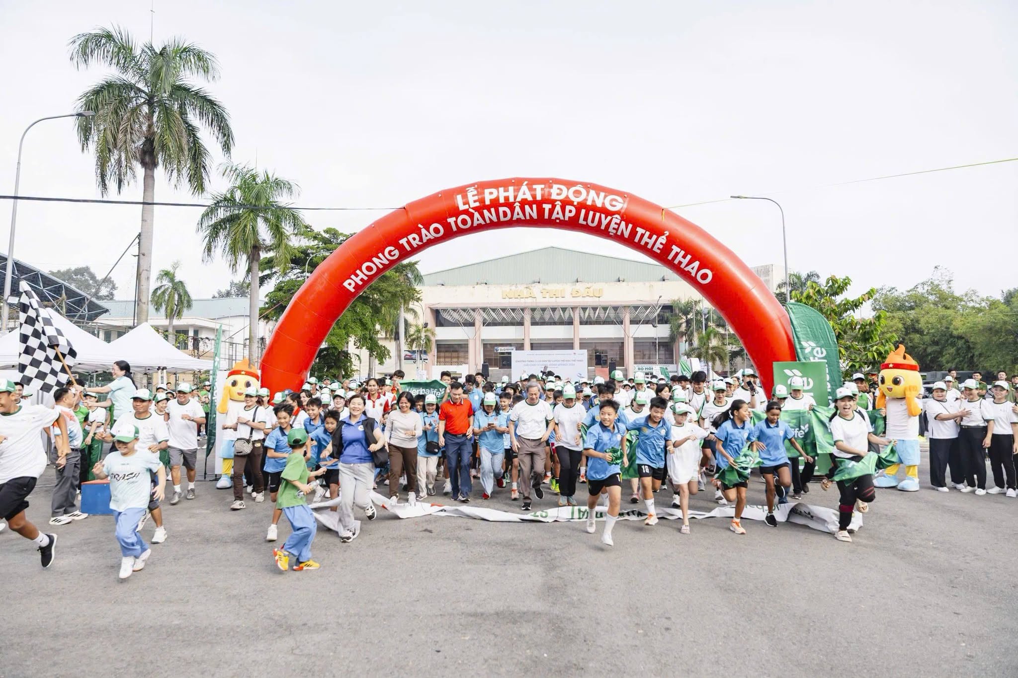 Hơn 3.000 người tại Đồng Nai hưởng ứng phong trào thể thao toàn dân