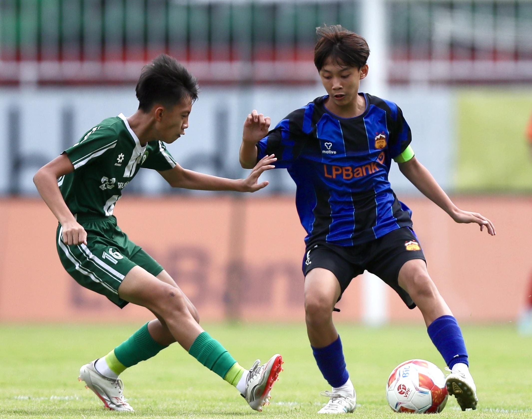 U16 Công an TP.HCM ngược dòng hạ LPBank HAGL, tạo dấu ấn tại Trường Tươi Cup 2026