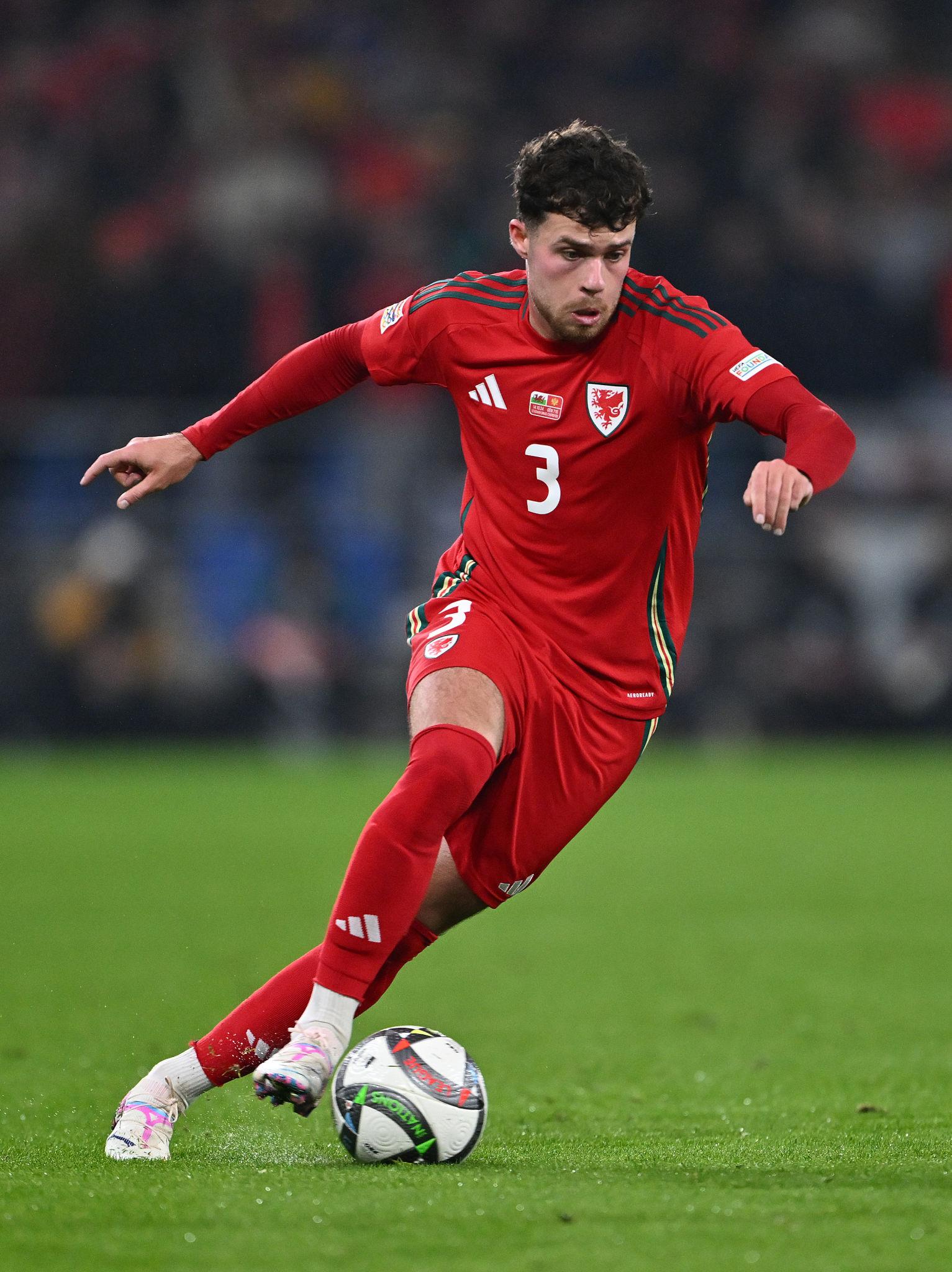 Wales tạo màn ngược dòng đáng chú ý trước Na Uy