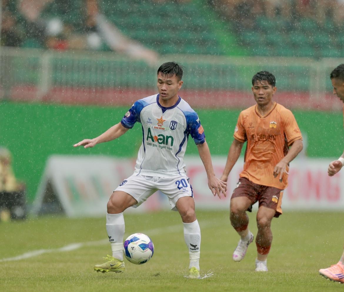 V.League 2026/27: Thể Công Viettel tìm lối thoát, HAGL trở lại Pleiku