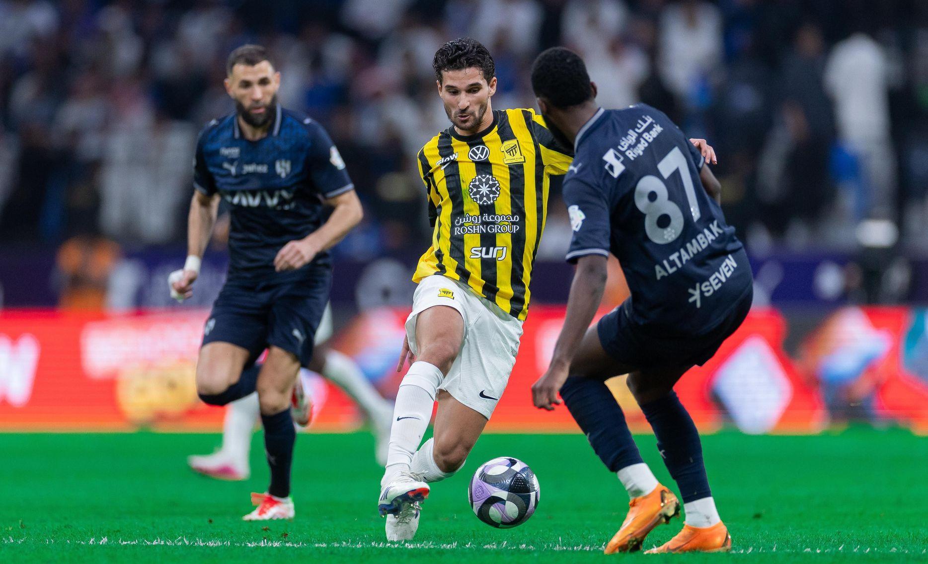 Bóng đá Tây Á 2026: Al Hilal bứt tốc, Al Sadd nhận cú sốc đầu mùa