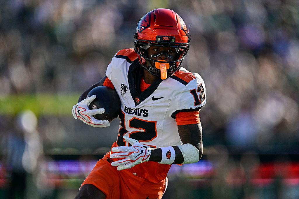 Jesse Legree Oregon State: Từ gương mặt ít được chú ý đến hiện tượng bóng bầu dục Mỹ