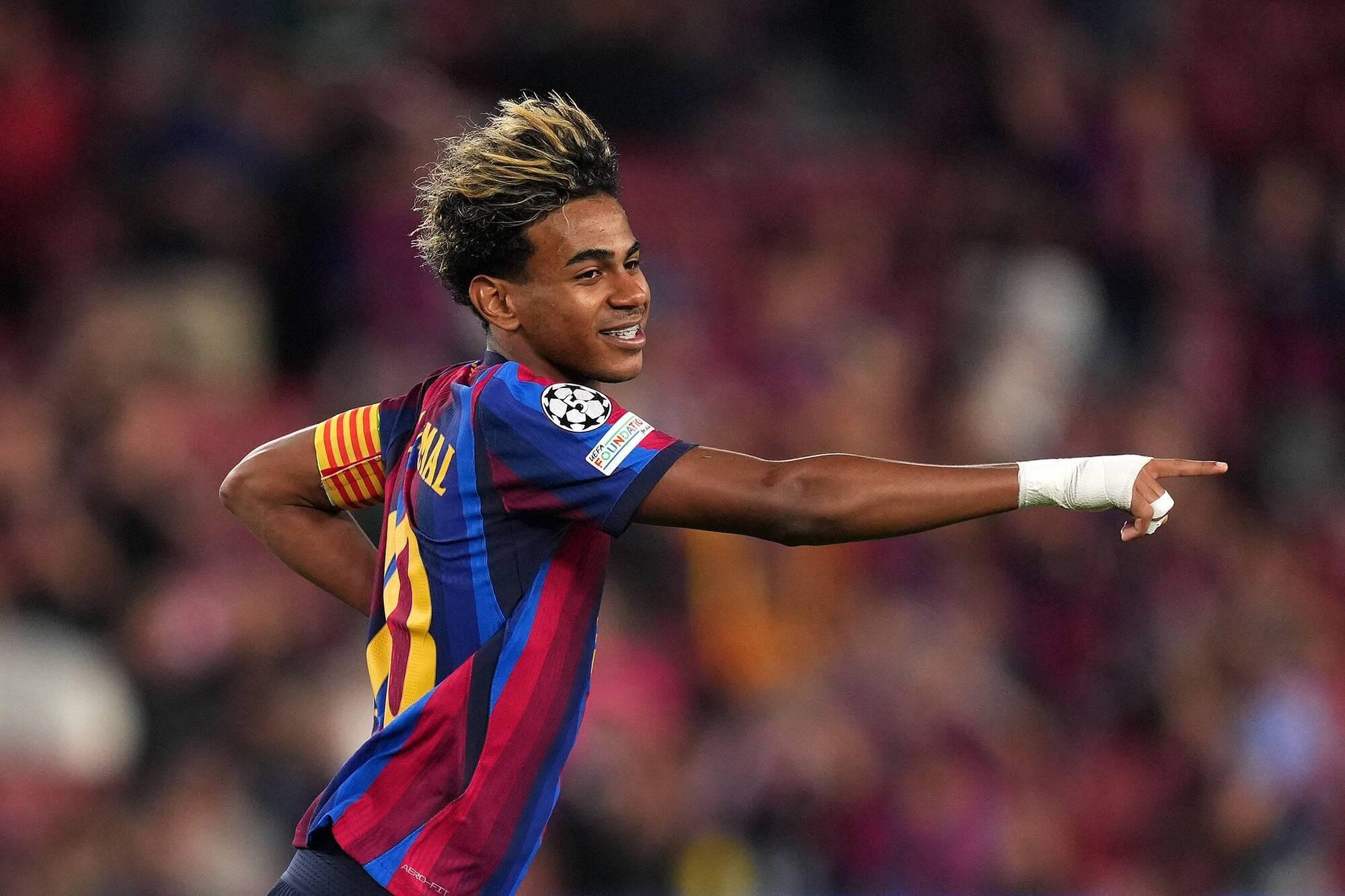 Lamine Yamal tiến sát cột mốc ghi bàn của Mbappé tại Champions League